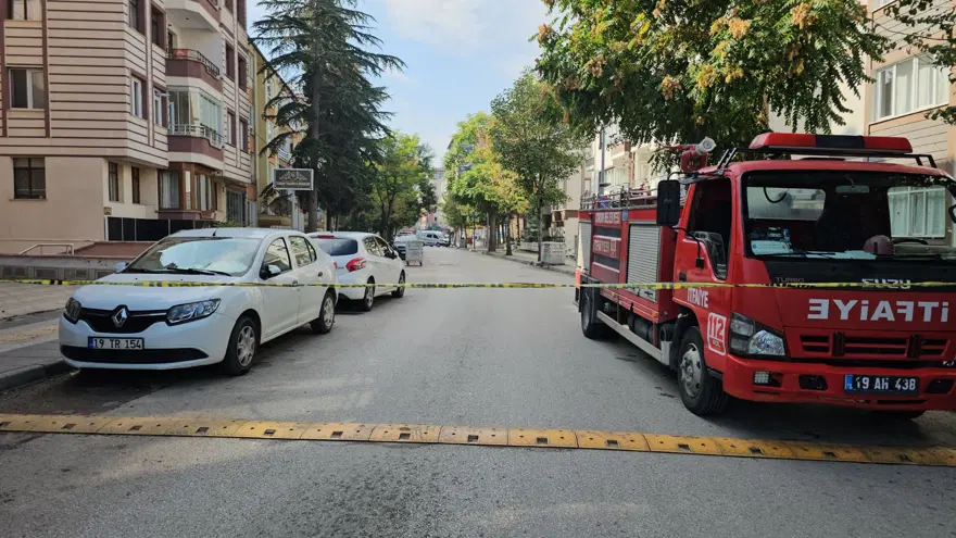 Çorum’da hareketli saatler: “3 saat içinde görüşmezsek evipatlatacağım” 3