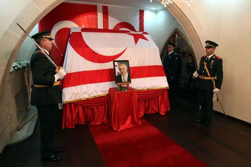 Denktaş'ın ardından 52 Denktaş'ın ardından 52