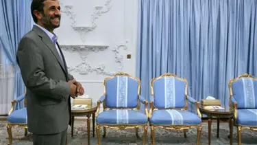 Ahmedinejad: Obama daha yolun başında