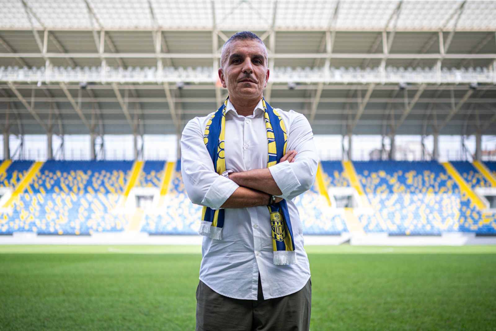 Ankaragücü, teknik direktör Kenan Koçak ile sözleşme imzaladı