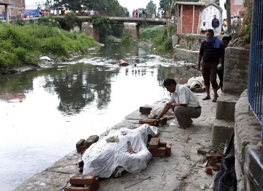 Nepal Başbakanı: Ölü sayısı 10 bine ulaşabilir 41
