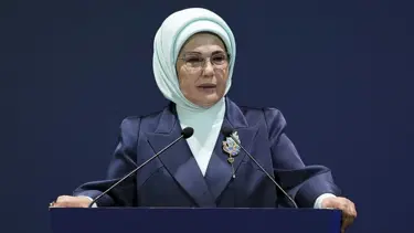 Emine Erdoğan'dan Dünya Yaşlılar Günü mesajı