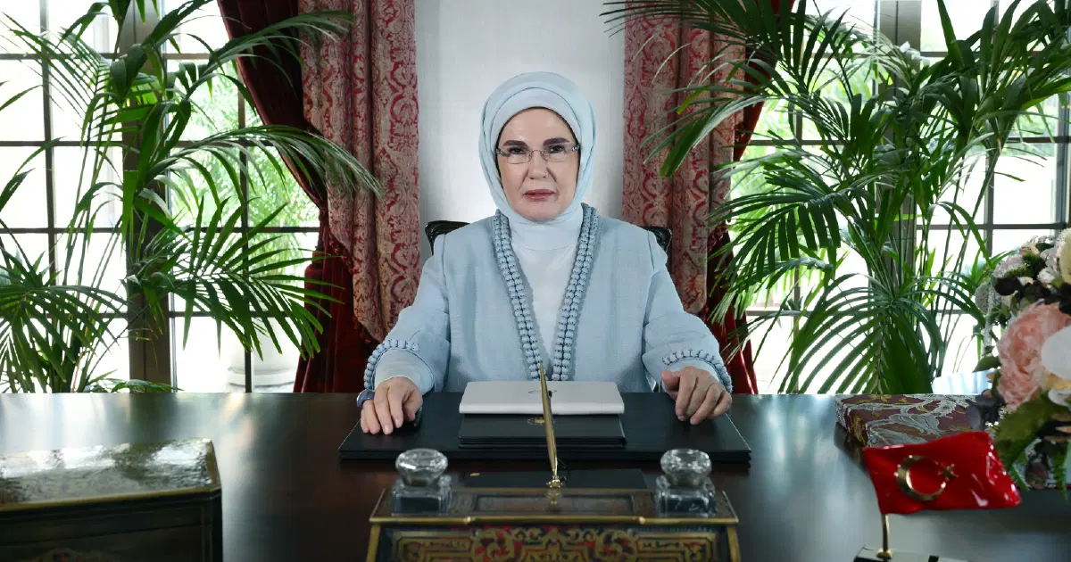 6. Lider Eşleri Zirvesi'ne Emine Erdoğan'dan video mesaj