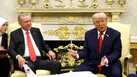 Trump'a CAATSA yaptırımları soruldu. "Erdoğan dostum, her zaman konuşuruz