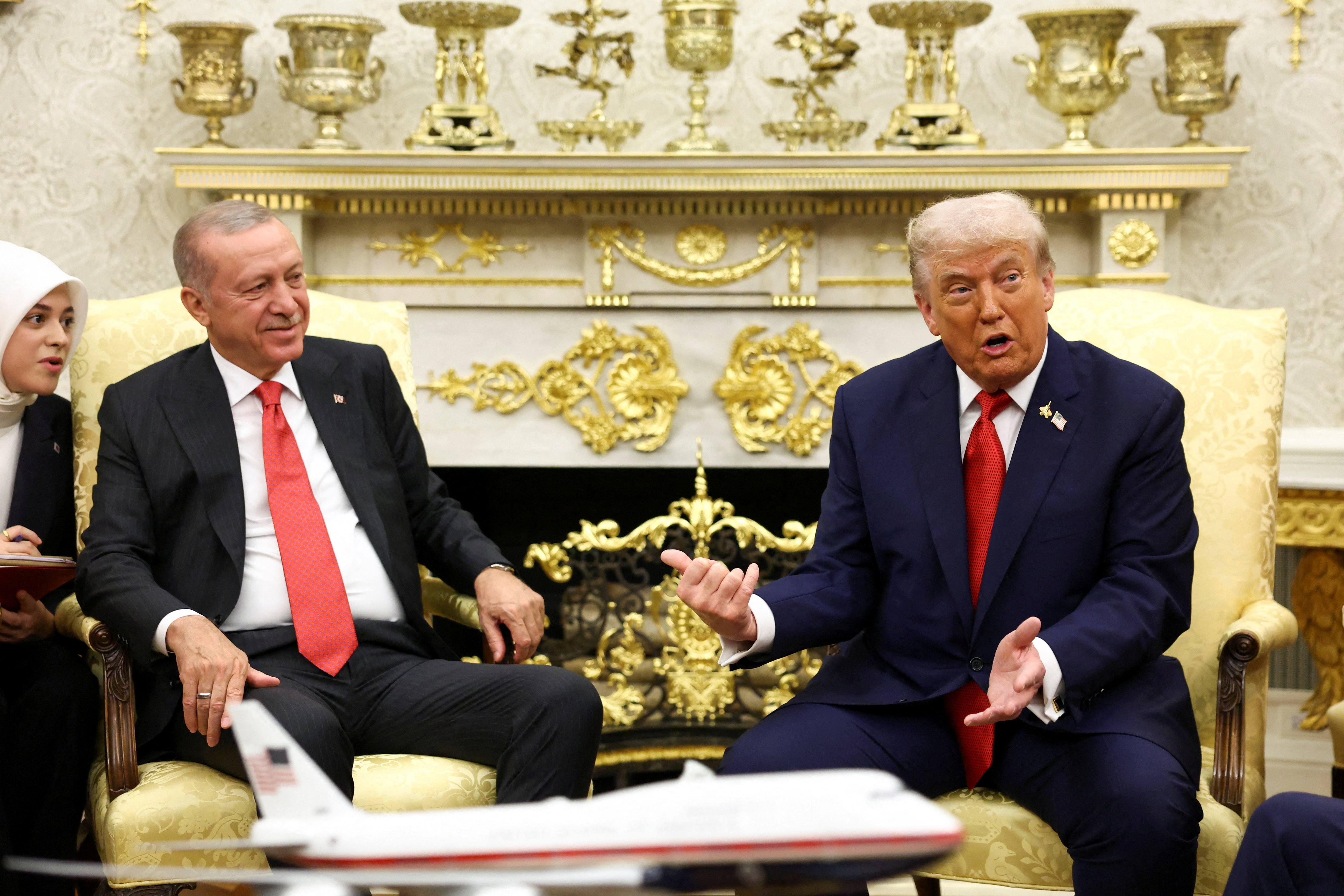 Ankara'da yapılacak NATO zirvesinin gündeminde hangi maddeler var?