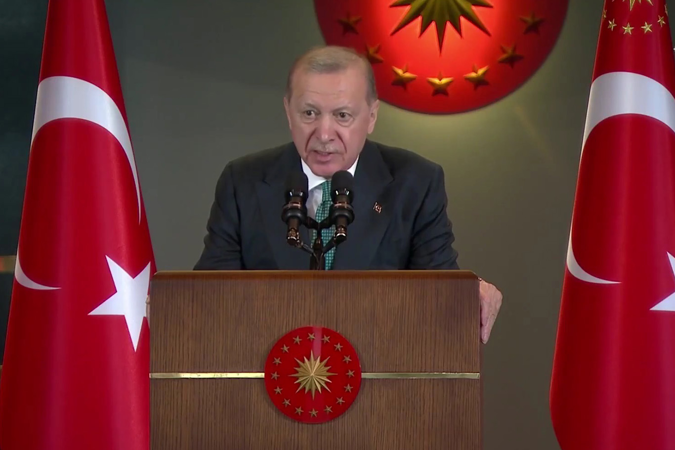 Cumhurbaşkanı Erdoğan: Çöp, çamur ve çukuru biz hallettik