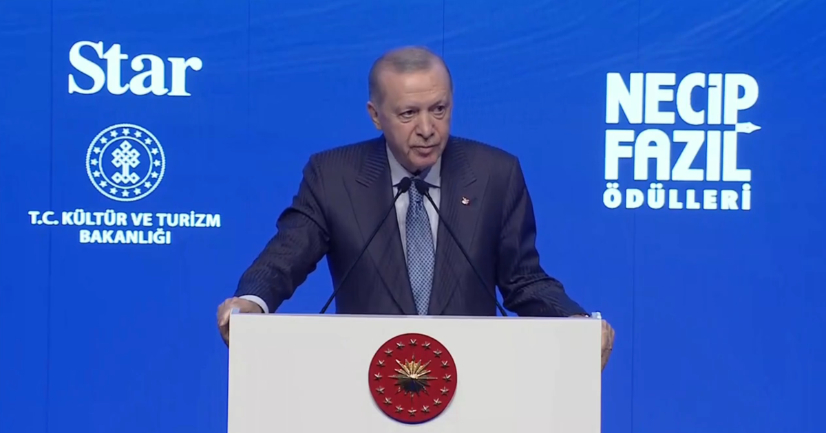 Cumhurbaşkanı Erdoğan: Kültürel bir yozlaşma dünyayı etkisi altına alıyor