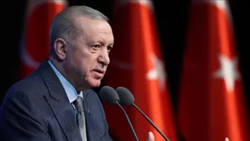 Cumhurbaşkanı Erdoğan'dan Meclis'teki kavgayla ilgili açıklama. "Faşist anlayıştan vazgeçemiyorlar"