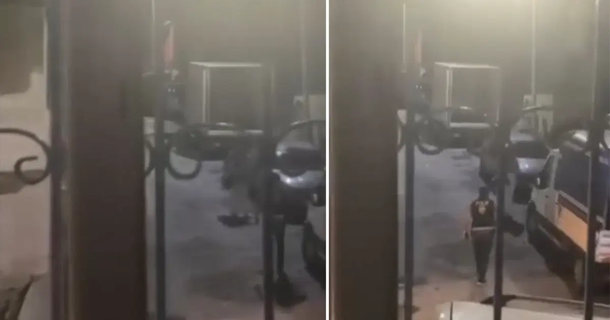 Esenler'de korku dolu anlar: Polisi görünce boğazına bıçak dayadı