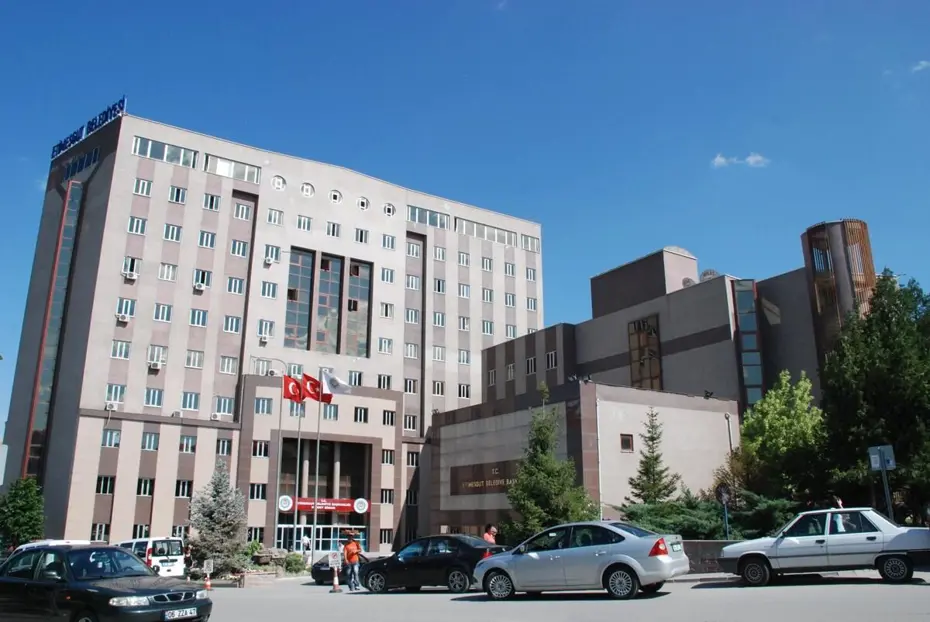 Etimesgut Belediyesi’ne “zimmet” operasyonu. 4 gözaltı