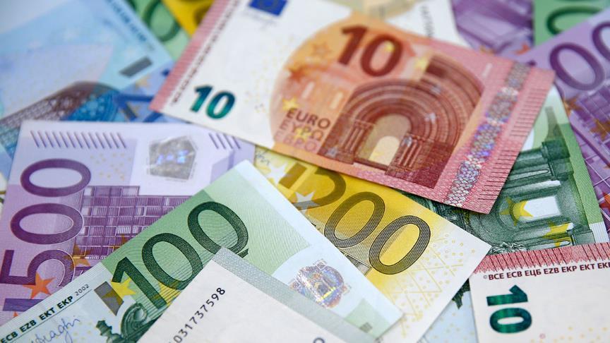 Euro rekor seviyeye ulaştı