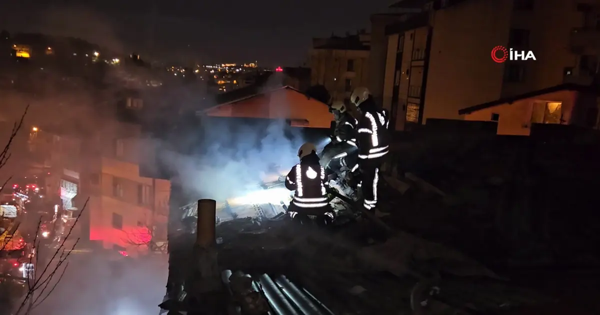 İstanbul'da gecekondu yangını. Evden çıkamadı, yangında can verdi