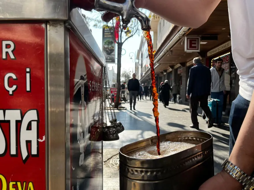 Yazın günde 20 bardak satılıyor, kışın yüzüne bakan yok: Yerin 8 metre altından çıkarılıyor 