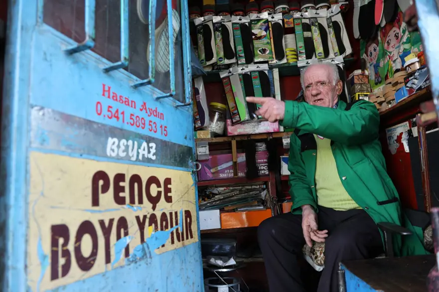 2 metrekarede 45 yıl geçirdi: 73 yaşında ama mesleğini hala sürdürüyor 3 2 metrekarede 45 yıl geçirdi: 73 yaşında ama mesleğini hala sürdürüyor 3