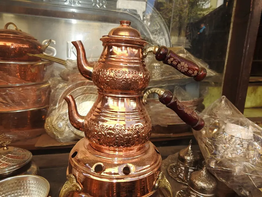 Suriyeli bakırcı ustası, mesleğine ülkesinde devam edecek: Vatanımıza dönmek için gün sayıyoruz 6