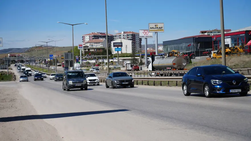 43 ilin geçiş güzergahında bayram yoğunluğu 7