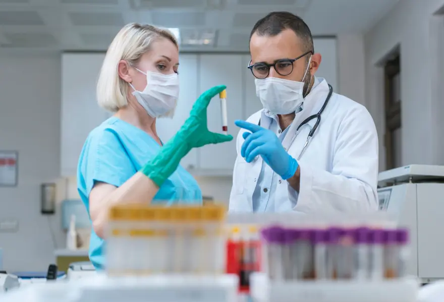 DOKTOR ÇEVİK: ŞİMDİYE KADAR VİRÜSÜN 4 BİNDEN FAZLA MUTASYONU TESPİT EDİLDİ 4