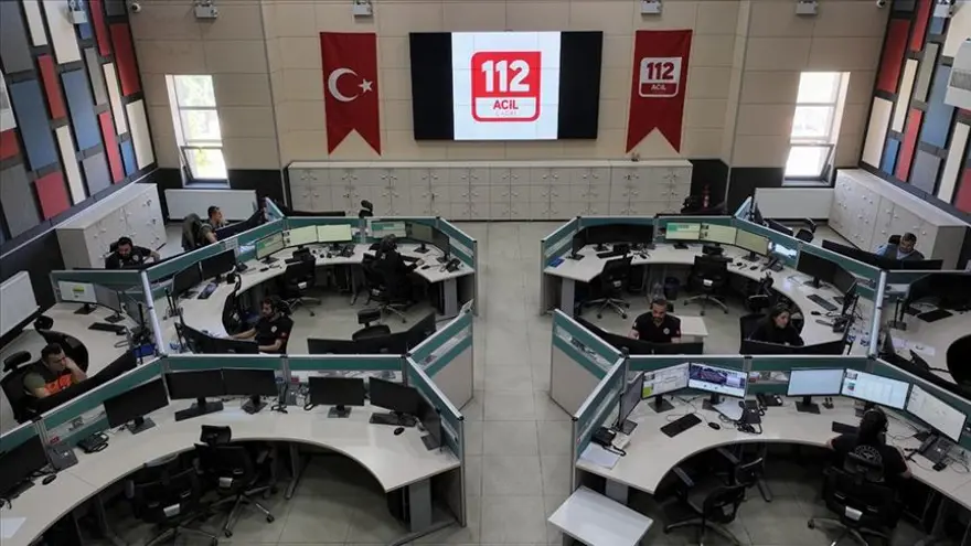 Görücüsü gelen de eşi küsen de 112’yi aradı: “Görücü gelmiş,ne diyeyim?” 2