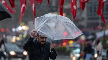 Bu illere dikkat! Kuvvetli rüzgar, fırtına ve toz taşınımı uyarısı