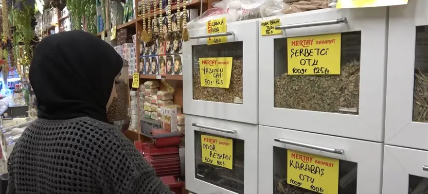 Kışın favorisi doğal ilaç: Sütle kaynatıp içince öksürüğe iyi geliyormuş 1