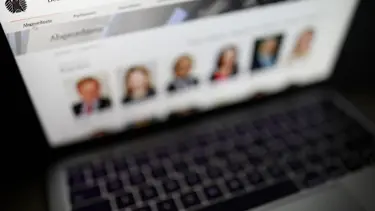 Alman siyasetçilerin kabusu 20 yaşındaki hacker serbest