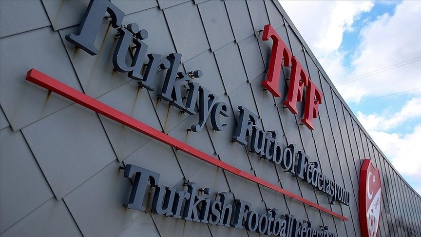 Futbolun yeni dönemdeki yayıncısı belli oluyor
