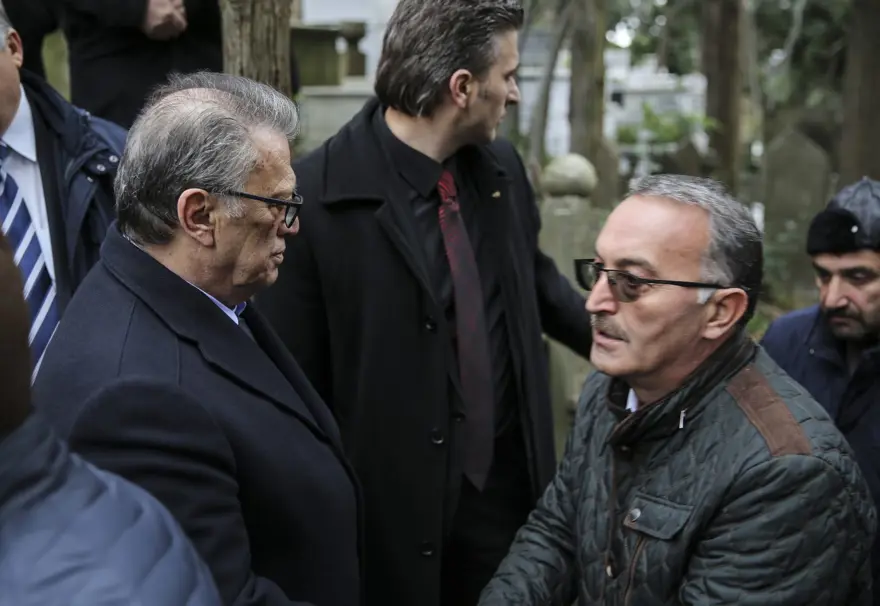 Yavuz Yılmaz son yolculuğuna uğurlandı 98 Yavuz Yılmaz son yolculuğuna uğurlandı 98