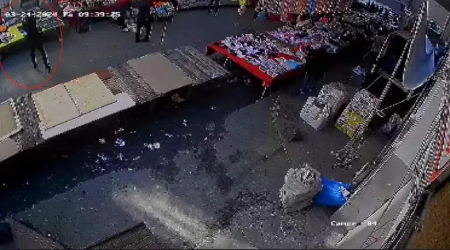 Beyoğlu’ndaki mobbing cinayetinde saldırganın ifadesi ortayaçıktı: “Beni ‘Küçük Emrah’ diyerek aşağılıyordu” Beyoğlu’ndaki mobbing cinayetinde saldırganın ifadesi ortayaçıktı: “Beni ‘Küçük Emrah’ diyerek aşağılıyordu”