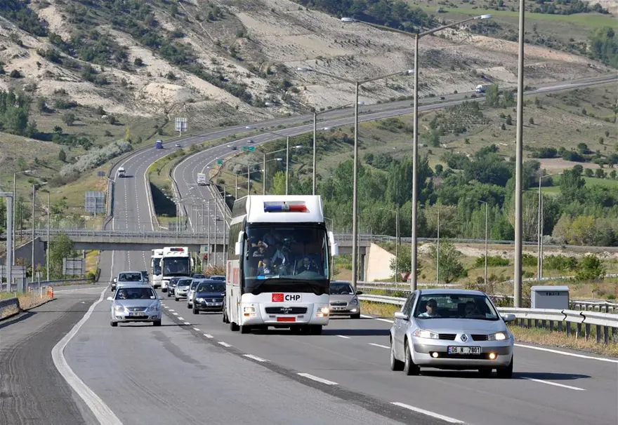‘Gandi Kemal’ yollarda 3