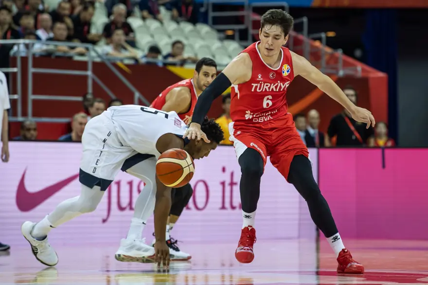 12 Dev Adam tarihin eşiğinden döndü (Türkiye: 92 -ABD: 93) 19