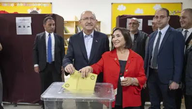 Kılıçdaroğlu, oy kullandığı sandıktan 1'inci çıktı