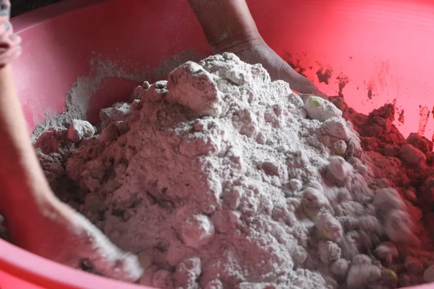 Hatay'ın benzersiz lezzeti: Küllü yeşil zeytin 3