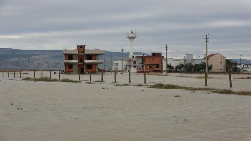 Çanakkale'de çekilmeyen sular, zor anlar yaşattı 4