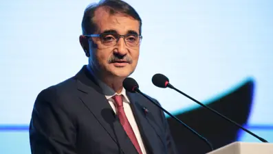 Dönmez: Karadeniz gazı mart ayında sisteme verilecek
