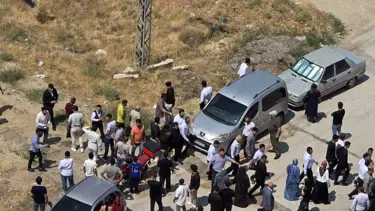 Ankara'da düğünde kavga: İhbara gelen polis aracına zarar verdi