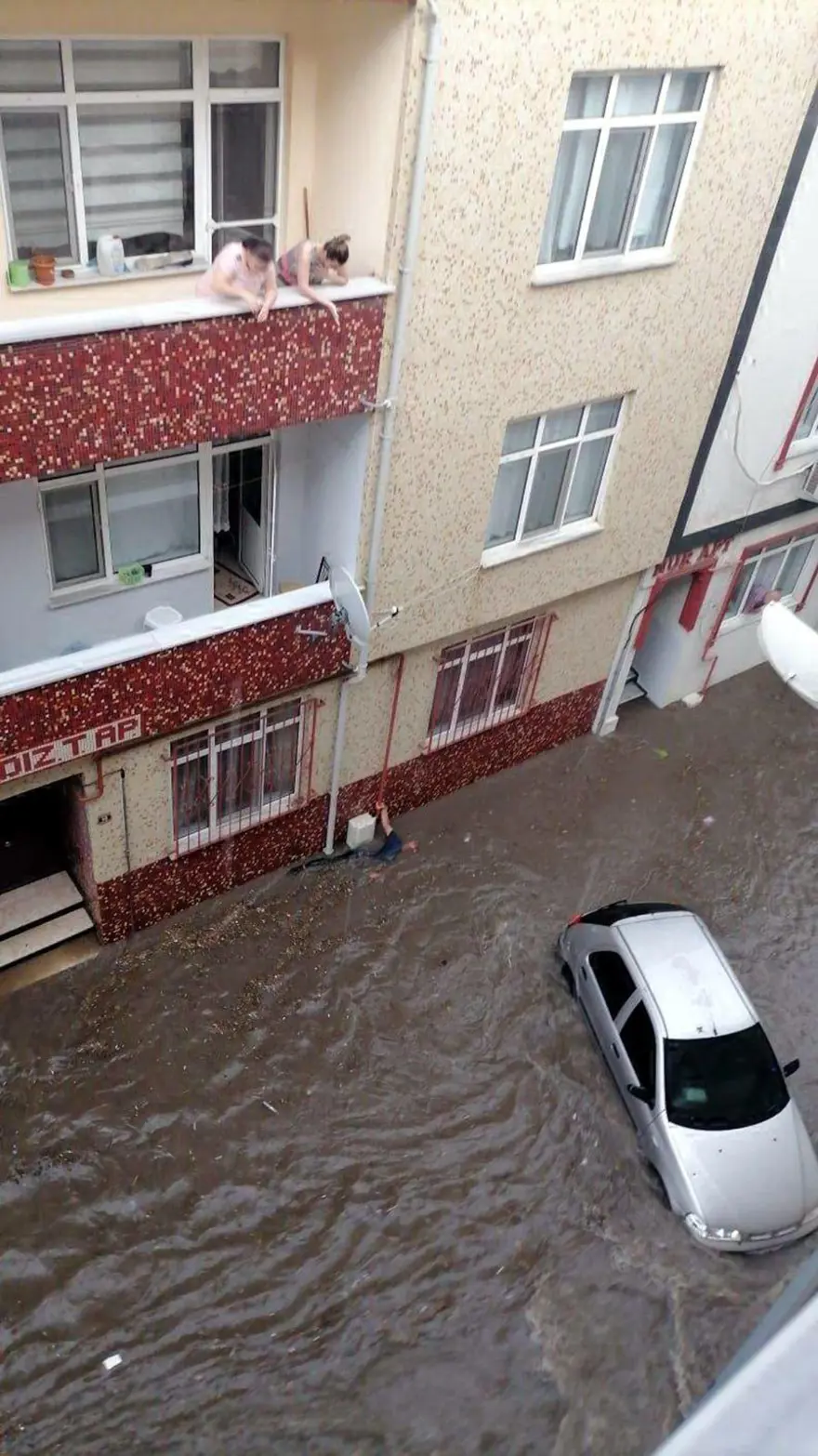 Edirne'de dolu ve sağanak 3