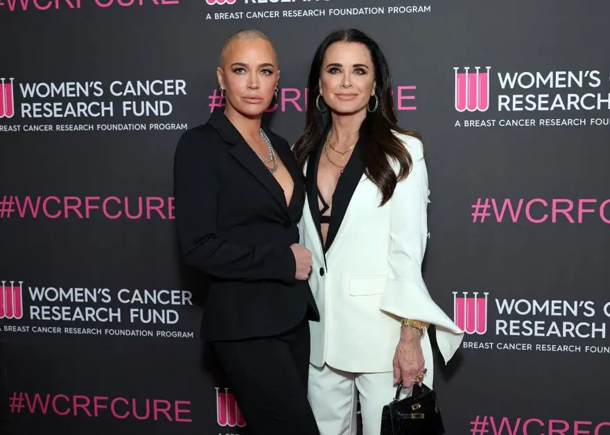 4. evre kanser teşhisi konulan Teddi Mellencamp galada: Hastalık akciğerlerine ve beynine yayılmış 2 4. evre kanser teşhisi konulan Teddi Mellencamp galada: Hastalık akciğerlerine ve beynine yayılmış 2