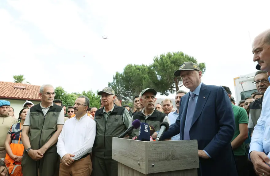 ''15 UÇAK, 46 HELİKOPTER GÖREV ALDI'' 2