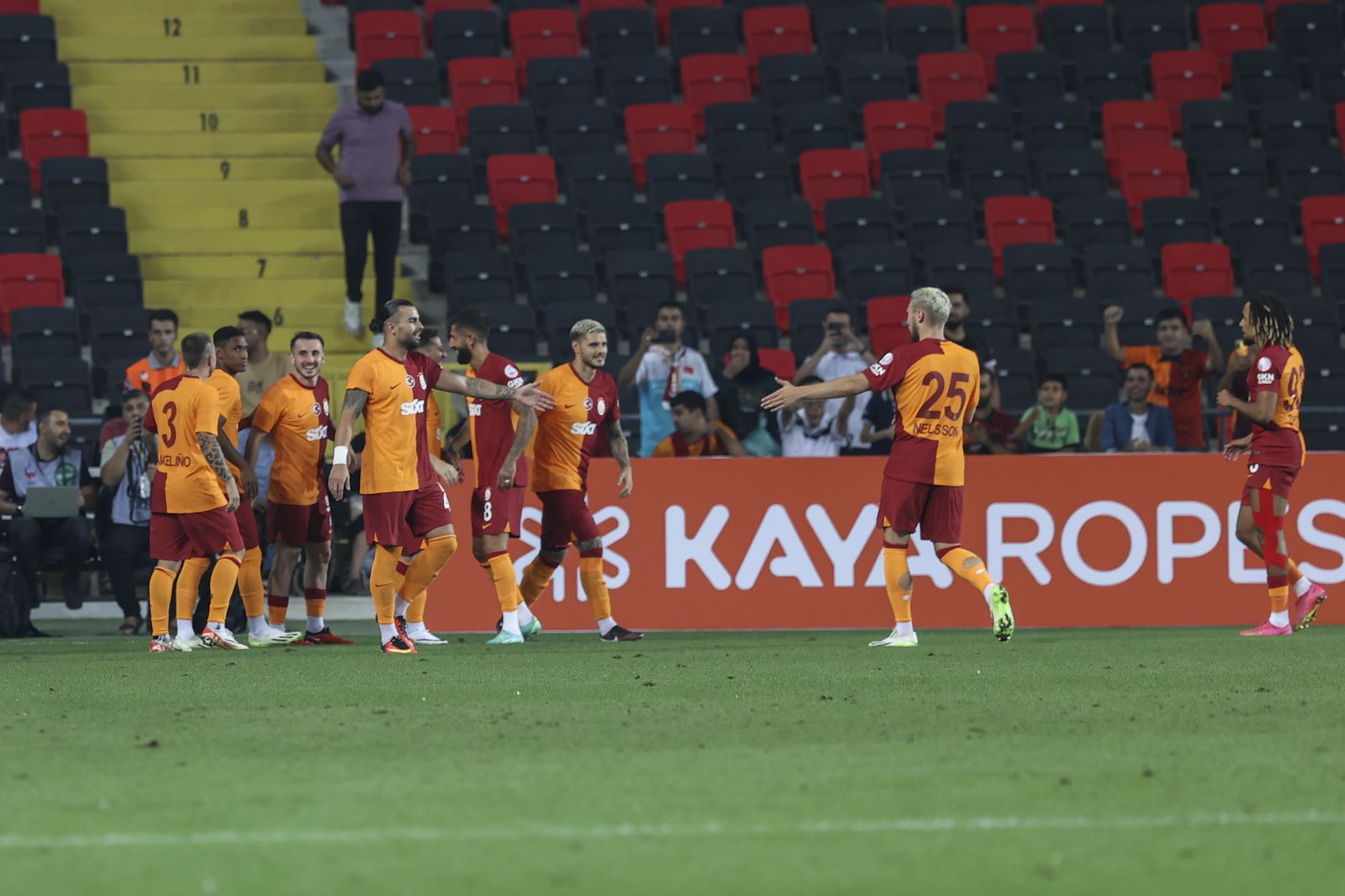 Galatasaray, Gaziantep FK deplasmanında farklı kazandı