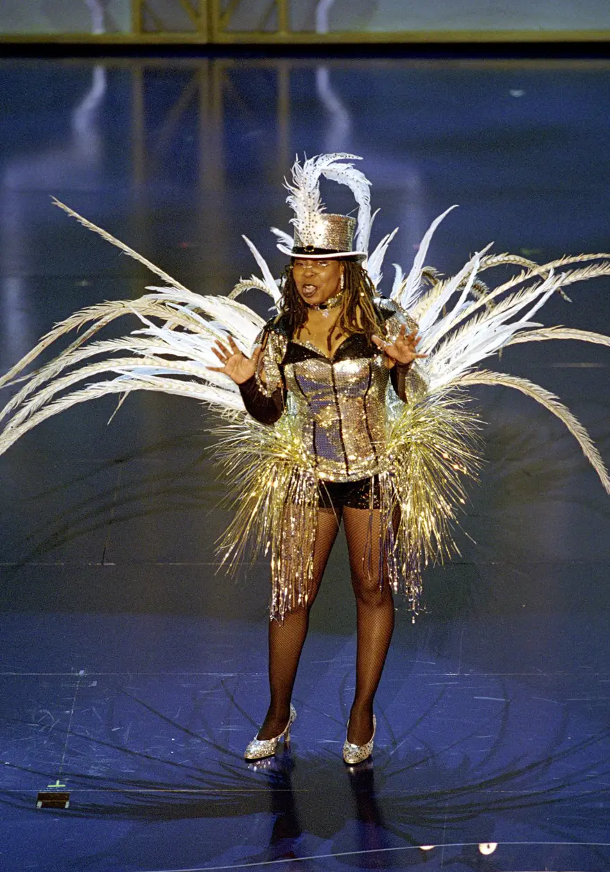 Whoopi Goldberg sunucusuz kalan Oscar’a talip 7