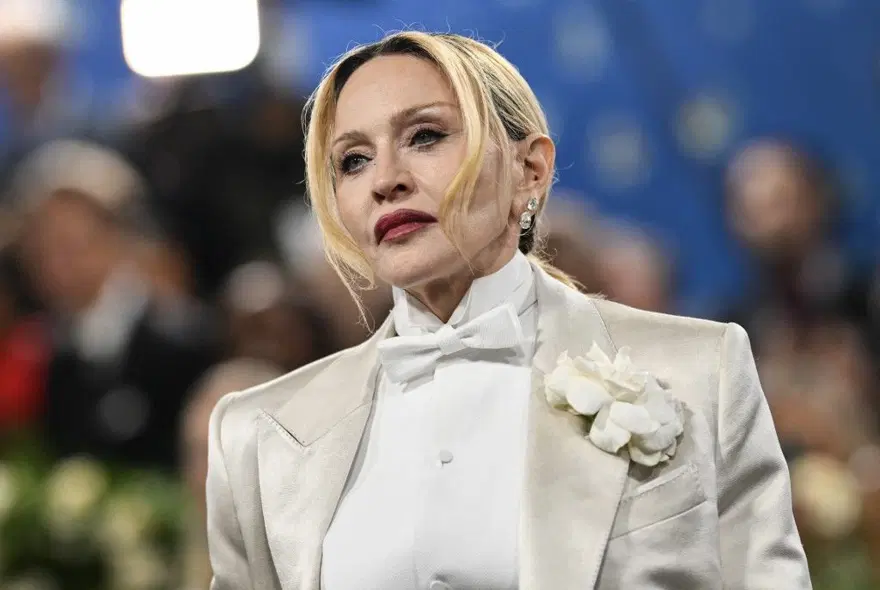 Madonna diyeti tartışma yarattı: Kanser düşmanı olduğu iddia ediliyor Madonna diyeti tartışma yarattı: Kanser düşmanı olduğu iddia ediliyor