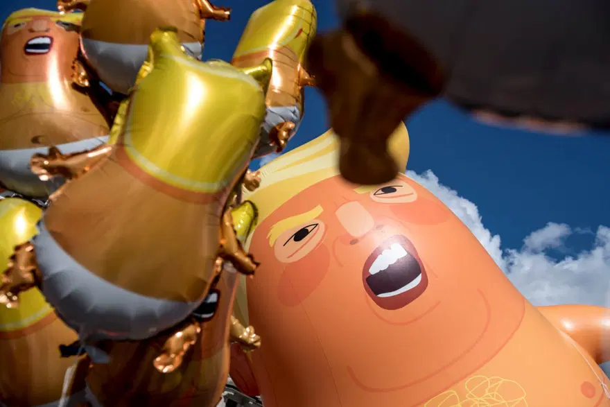 "Bebek Trump" balonu Danimarka'da 9