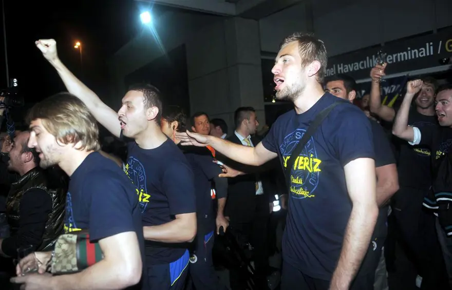 Her yer sarı lacivert 59