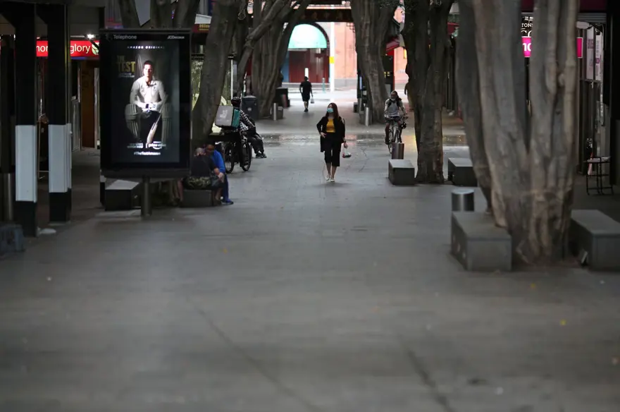 İRAN'DA 6 YAŞINDA ÇOCUK ÖLDÜ 11