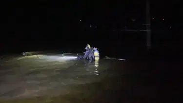 Baraj gölüne düşen otomobildeki 4 kişiden 3'ü öldü