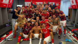 Benfica'nın galibiyet pozunda Kerem Aktürkoğlu ayrıntısı! Gündem oldu, hemen açıklama geldi Benfica'nın galibiyet pozunda Kerem Aktürkoğlu ayrıntısı! Gündem oldu, hemen açıklama geldi