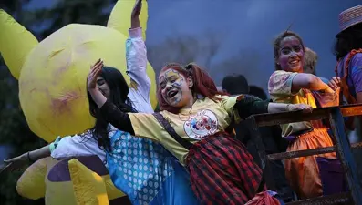 Adana'da 11. Uluslararası Portakal Çiçeği Karnavalı 25-30 Nisan'da düzenlenecek