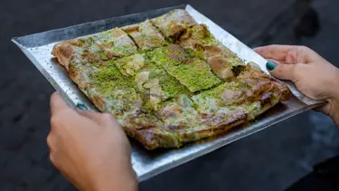 Antep fıstığı ve kaymağın buluştuğu lezzet: Katmer