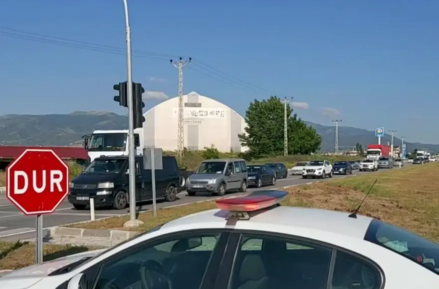 Yollarda bayram yoğunluğu başladı 4