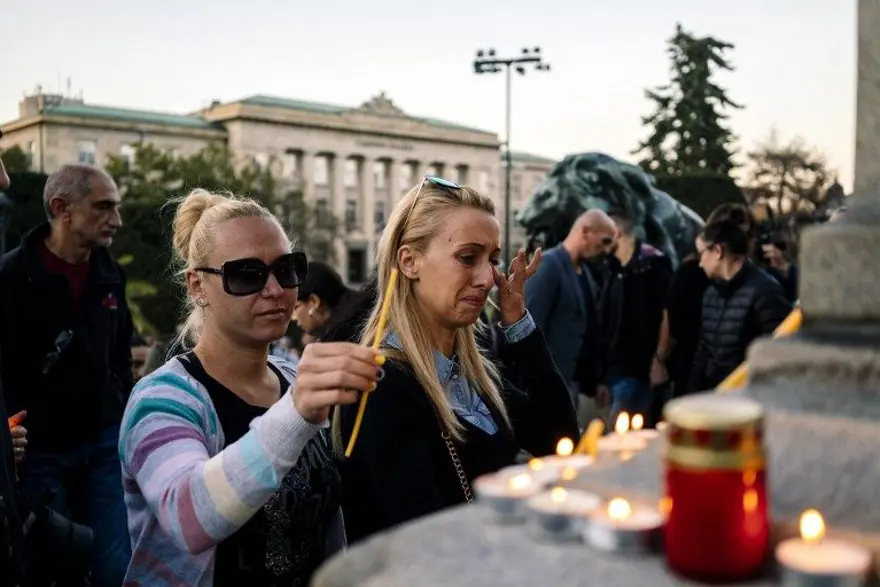 Bulgaristan gazeteci Marinova için yasta 23